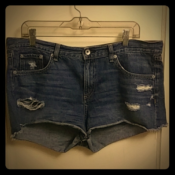Cut Off Shorts